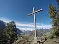 Heldenkreuz mit Blick ins Loisachtal