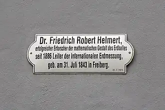 Gedenktafel auf dem Helmertplatz in Freiberg