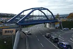 Hans-Ulrich-Bay-Brücke über die B&nbsp;295 in Heu­maden, November 2020