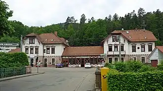 Empfangsgebäude