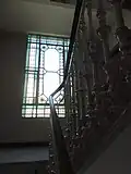 Blick in das historische Treppenhaus der Klinik