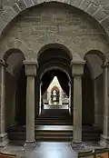 Portal des romanischen Westwerks mit Blick zum Altar 2014.