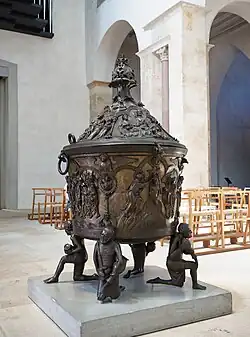 Bronze-Taufbecken
