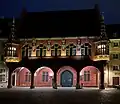 Historisches Kaufhaus von 1532 mit Skulpturen von Maximilian I., Philipp dem Schönen, Ferdinand&nbsp;I. und Karl&nbsp;V.