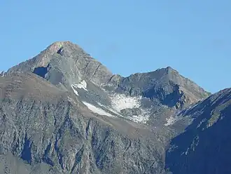 Hoher Eichham und Niederer Eichham (von links nach rechts), davor das Nillkees