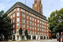 Hochbahnhaus, Hamburg: Sitz der HHA, einer AG im Eigentum der Freien und Hansestadt Hamburg