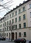Hochbrückenstr. 16, Mietshaus im schlichte Maximilianstil, um 1860