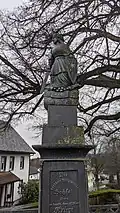 Statue