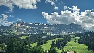 Die Nordseite des Hohgants von Schangnau aus gesehen