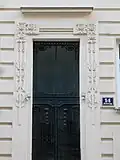 Secessionistisches Eingangstor zum Haus Hohlweggasse 14