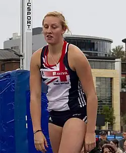 Holly Bleasdale ohne gültigen&nbsp;Sprung