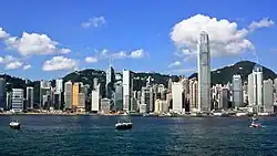 Skyline auf Central mit der Landmarke 2 IFC (2009)