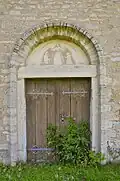 Tor der Kirche im Westen