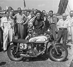 Sieg in der 350er Klasse bei der Durch TT 1952