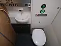 Toilette mit Sensor für die Spülung
