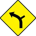 W-009-L Seitenstraße an der Außenseite der Kurve – links
