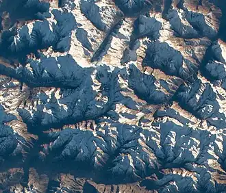 Saipal aus der ISS gesehen mit Tal des Kairang Khola und Humla Karnali