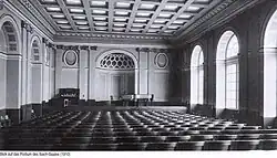 Großer Ibach-Saal, Blick auf Podium