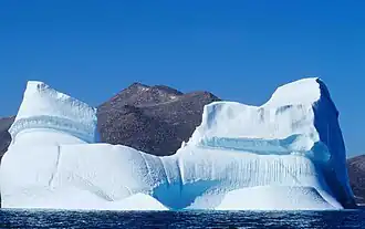 Eisberg vor Qikiqtarjuaq (Davisstraße)