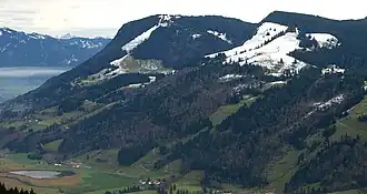 Gschwender Horn (rechts) neben Immenstädter Horn (links)