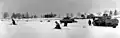 Angehörige der 44th Armored Infantry und Panzer in der Umgebung von Bastogne am 31. Dezember 1944
