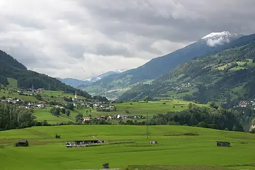 Blick von Karres nach Süden ins Pitztal