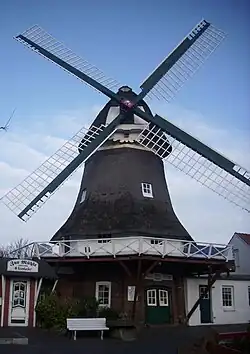 Die Mühle von vorne