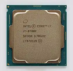 Intel Core i7-8700K mit sechs physischen Kernen