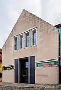 Außenansicht des Erweiterungsbaus