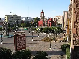 Plaza Fundadores