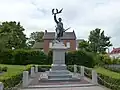 Gefallenendenkmal in Isbergues