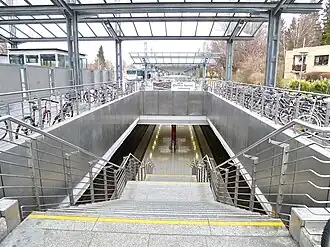 Eingang zu den Bahnsteigen
