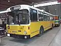 Später Magirus-Deutz SH&nbsp;110 mit großem Schriftzug „Magirus“ und kleinem Schriftzug „Iveco“