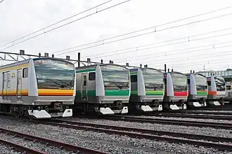 Triebzüge des Typs E233 für sechs verschiedene Tokioter Vorort- und Regionallinien