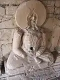 Buddha mit dem Loch am Nabel