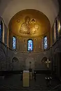 Apsis der Kirche