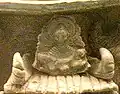Buddha (am Behälterkörper)