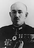 Kusaka Jin’ichi, Oberbefehlshaber der japanischen Luftstreitkräfte für Rabaul. Er war demnach für die Abwehr der alliierten Luftoffensive gegen den Stützpunkt verantwortlich