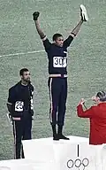 Tommie Smith mit Schuhmodell Suede, 1968