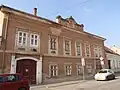 Ehemaliges Erzherzog-Albrecht-Versorgungshauses oder Albrechtinum (1856), heute ein Wohnhaus