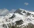 K2 und sein Nachbar von Osten
