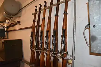 Karabiner 31 im Gewehrständer, Festung Tobleroneweg