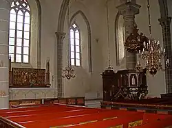 Dreischiffiger Chor