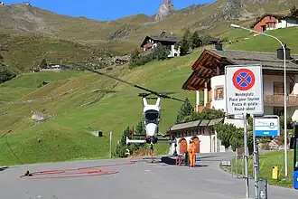 Kaman K-1200 K-Max mit gegenläufigem Flettner-Doppelrotor von vorn