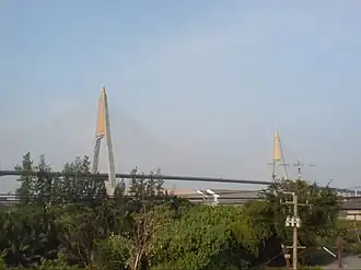 Kanchanaphisek-Brücke