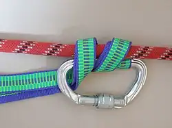 Mit Bandschlinge