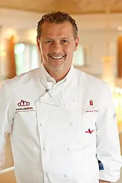 Karlheinz Hauser