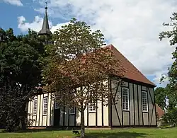 Kirche in Karwesee
