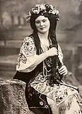 Die Mutter Katharina Jewsejenko als Oksana in der Oper Pantöffelchen von Pjotr Iljitsch Tschaikowski