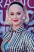 Das Lied wurde von Anton Zaslavski (Zedd) und Katy Perry geschrieben.